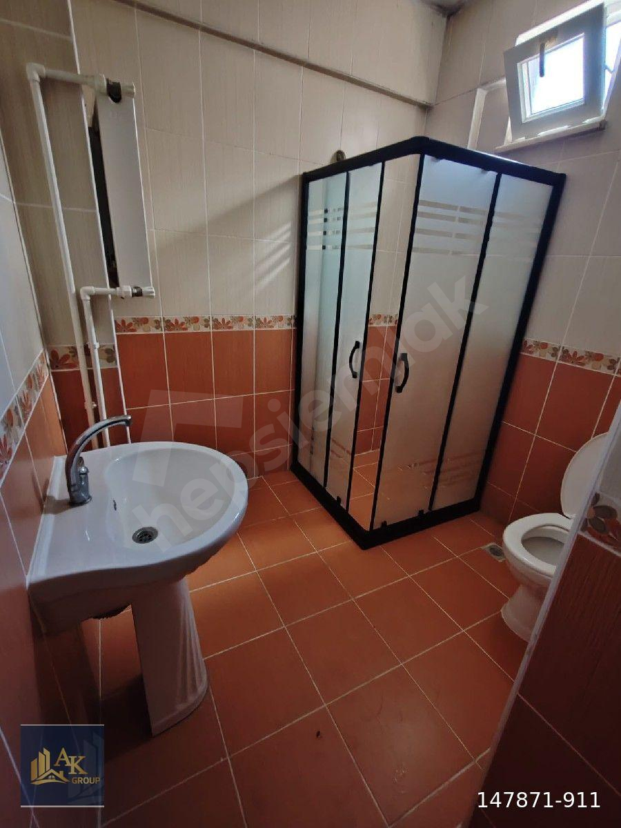 SAMSUN İLKADIM DEREBAHÇE MAHALLESİ'NDE 3.KAT 4+1 KİRALIK DAİRE