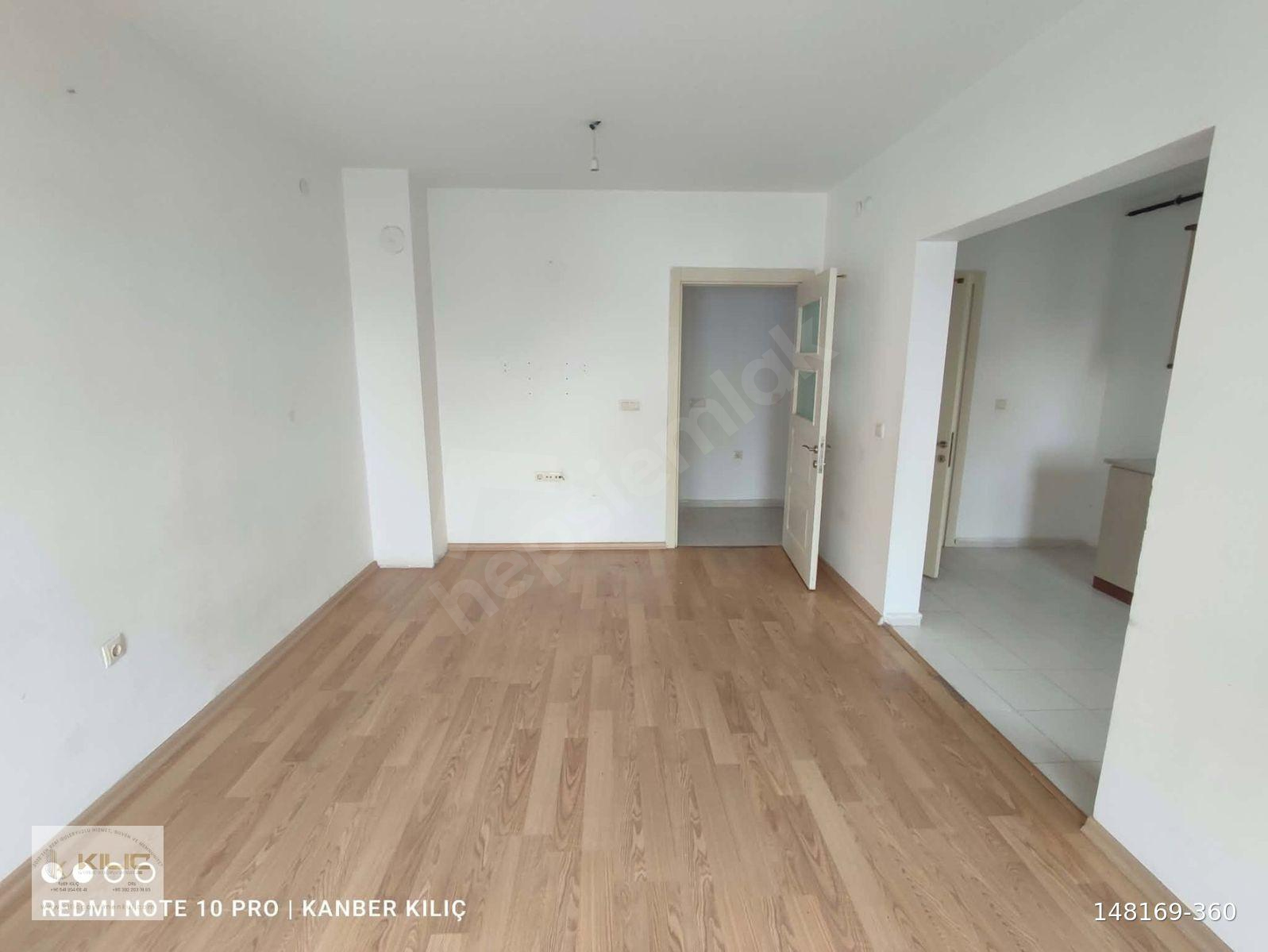AKSARAY MERKEZ CUMHURİYET MAHALLESİ SATILIK 2+1 DAİRE