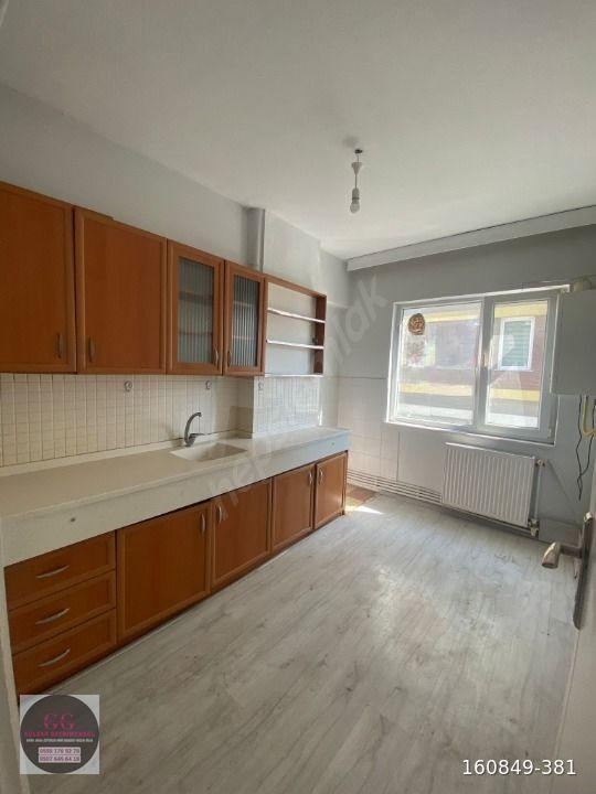 GÜLŞAH GAYRİMENKUL'DEN ORDU CADDESİ ÜZERİNDE 3+1 SATILIK DAİRE