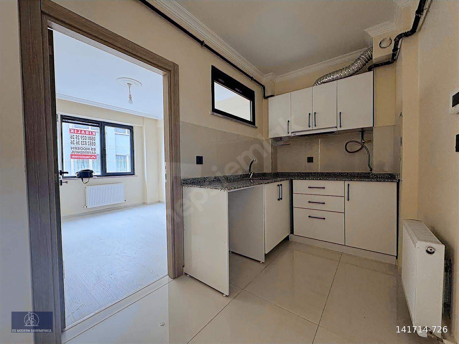 ÇAMLICA MH. GÜNDÜZ ÖKÇÜN BULVARI DİBİNDE TEMİZ , 1+1 DAİRE