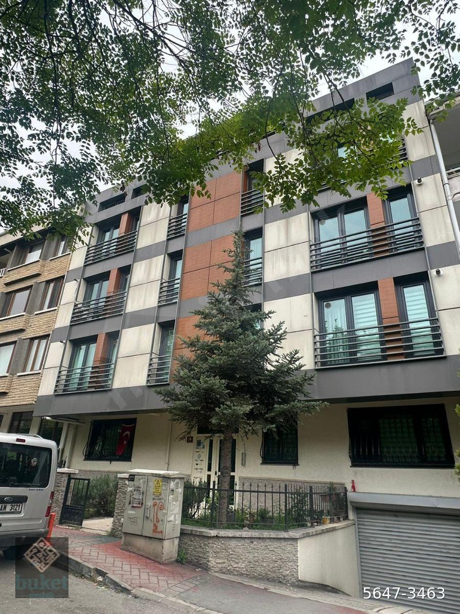 BAHÇELİEVLERde CADDE YAKINI 1.KATTA FULL BAKIMLI GENİŞ 1+1 DAİRE