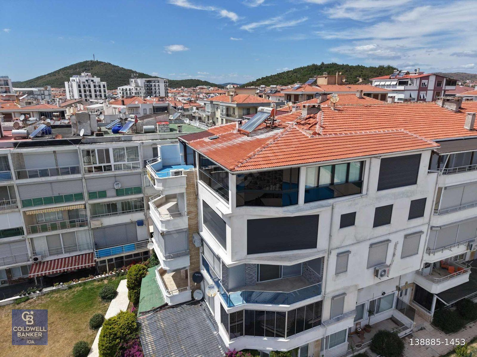 Ayvalık Sarımsaklı Panoramik Manzaralı Dubleks Daire