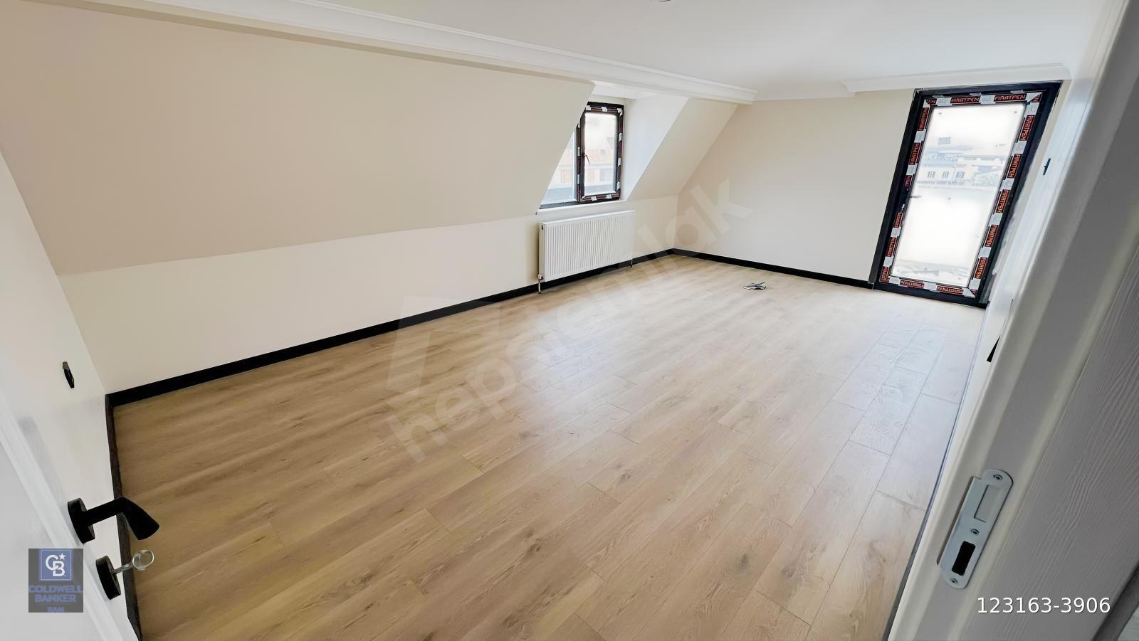 TAŞOLUKTA METROYA YAKIN 3+1 KİRALIK DAİRE