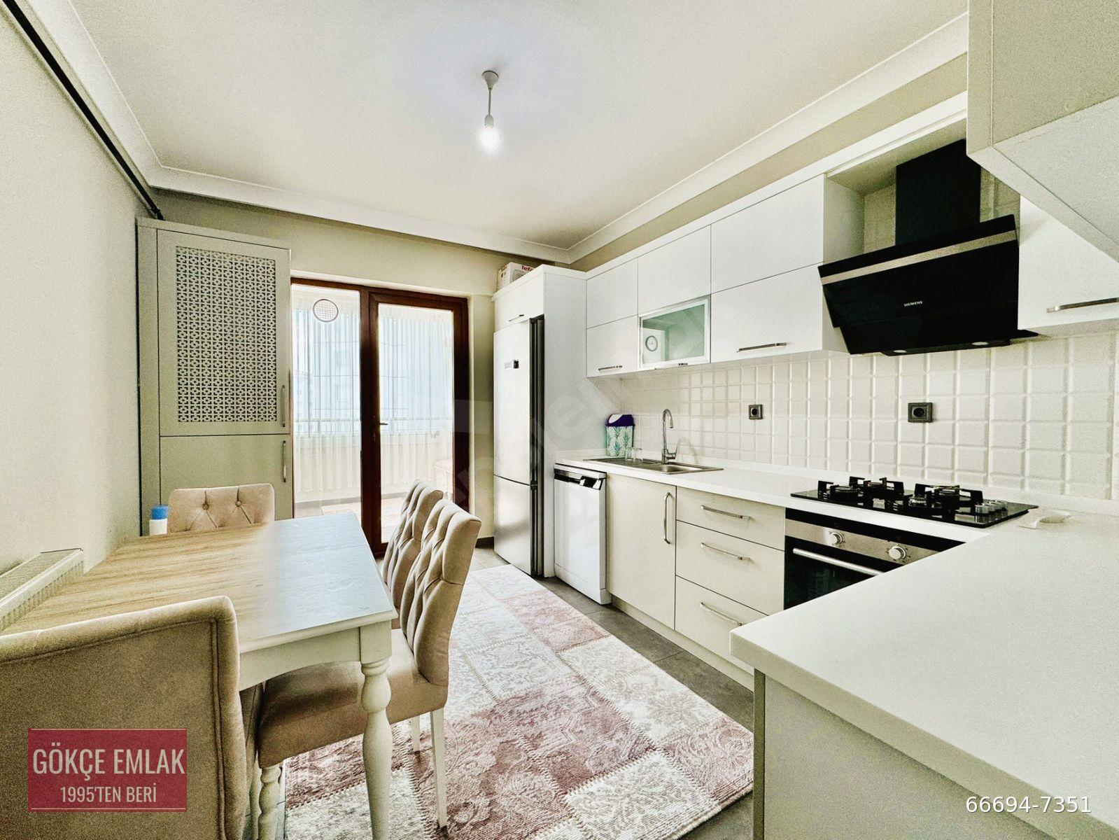 GÖKÇE EMLAK'TAN SARAY MERKEZDE SİTEDE GENİŞ 3+1 SATILIK DAİRE