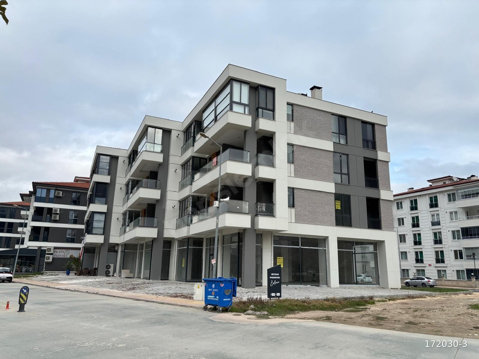 AKS GAYRİMENKUL' DEN HACILAR MEYDANI IRMAK KENARINDA 4+1 DAİRE