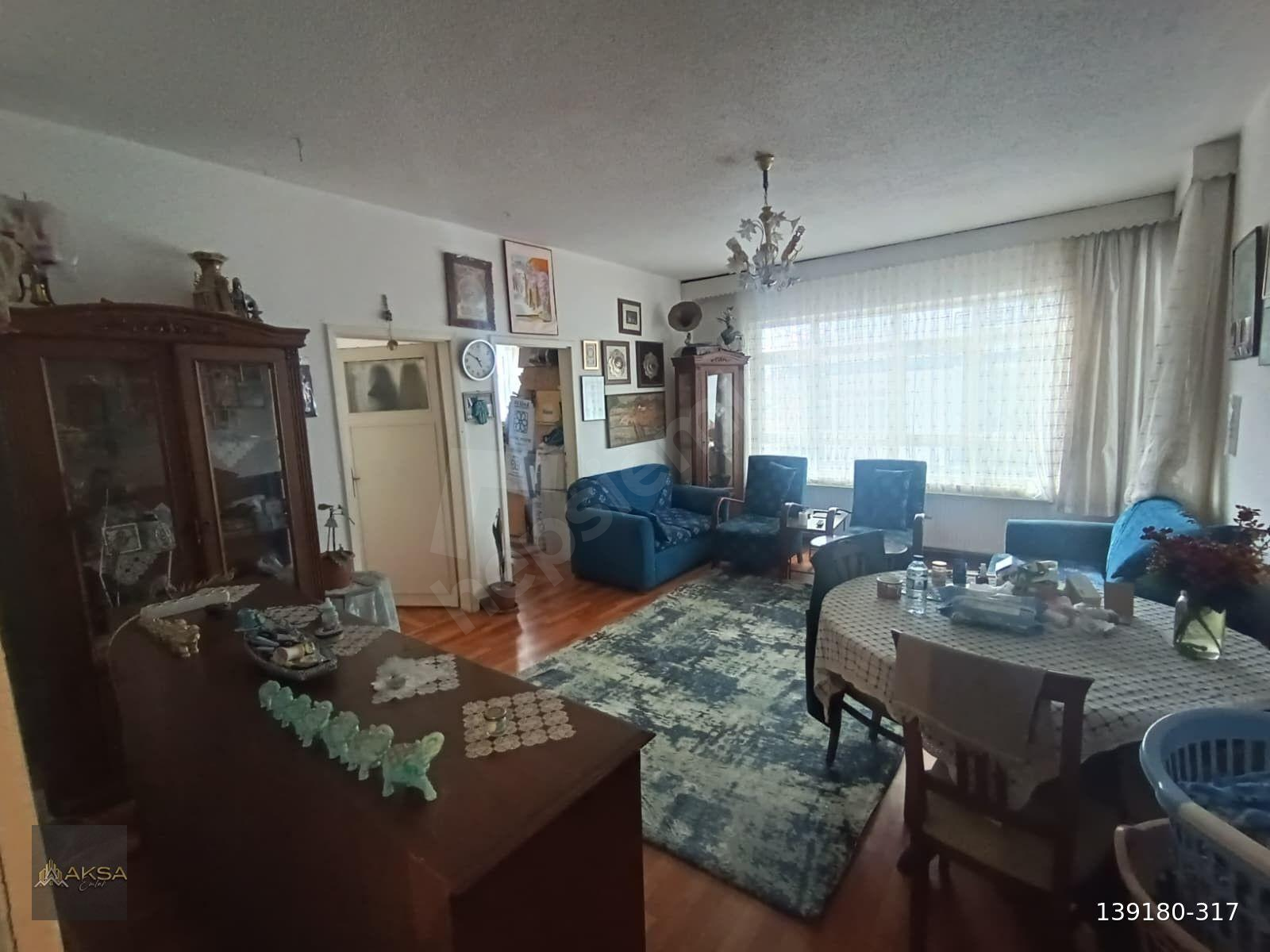 AKSA'DAN DEMETEVLER METRO DİBİNDE 3+1 SATILIK DAİRE