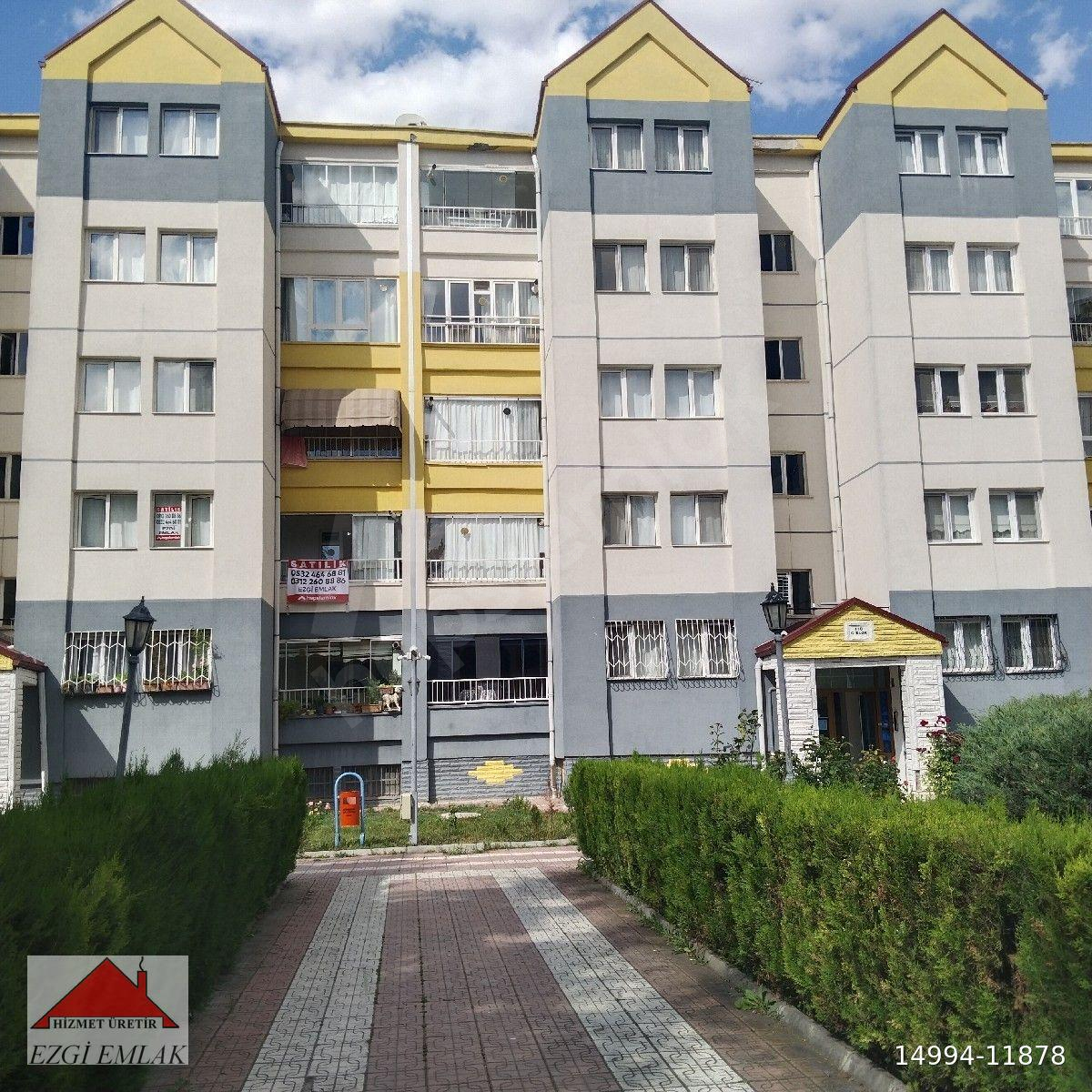 EZGİ EMLAKDAN AHİMESUD BULVARI ÜZERİNDE YENİAY SİTESİNDE ORTAKAT ÖNÜ AÇIK MANZARALI YAPILI DAİRE