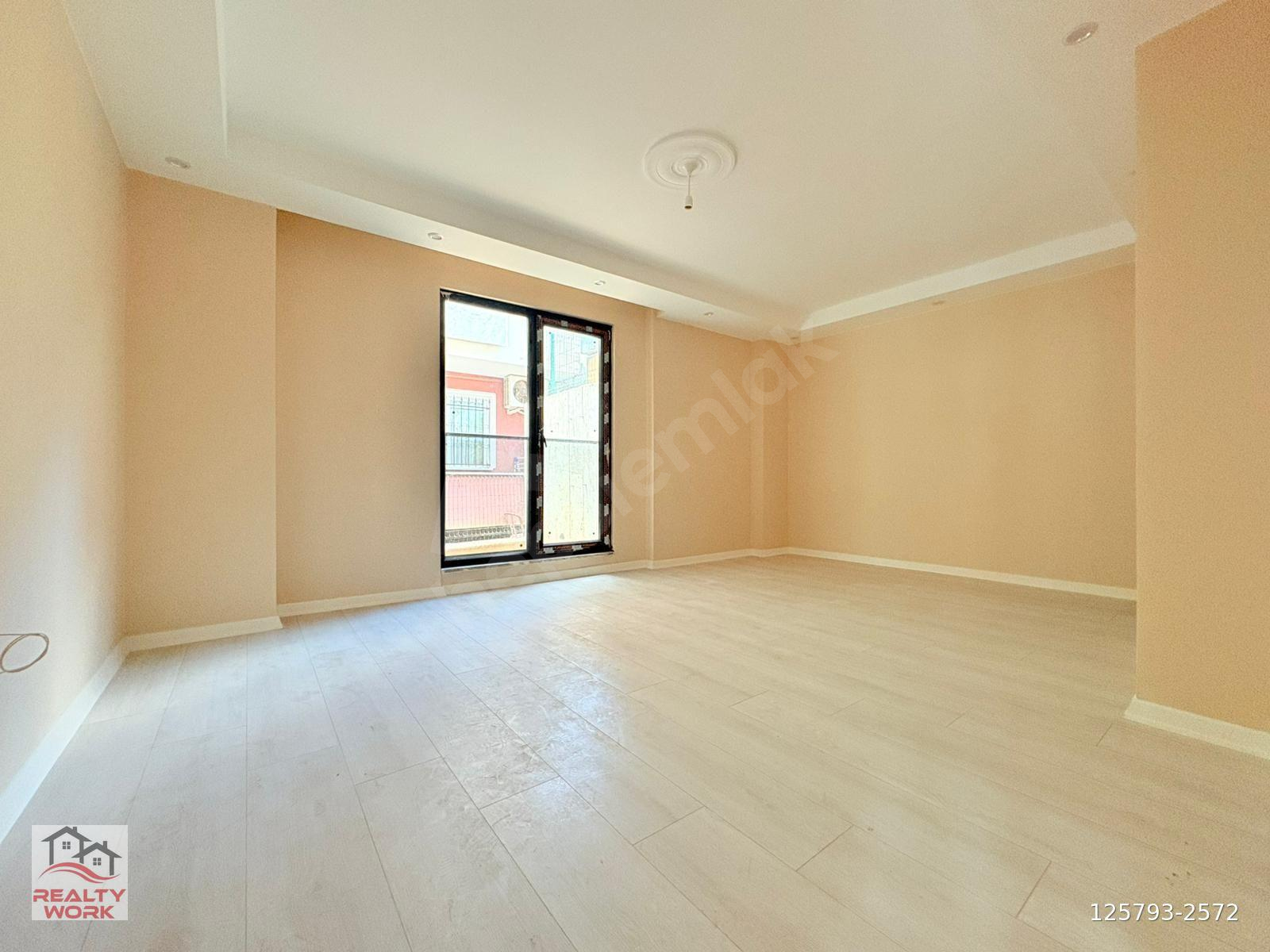 BAĞLARBAŞI MAHALLESİNDE 85 M² 2+1 FERAH KULLANIMLI GİRİŞ KAT