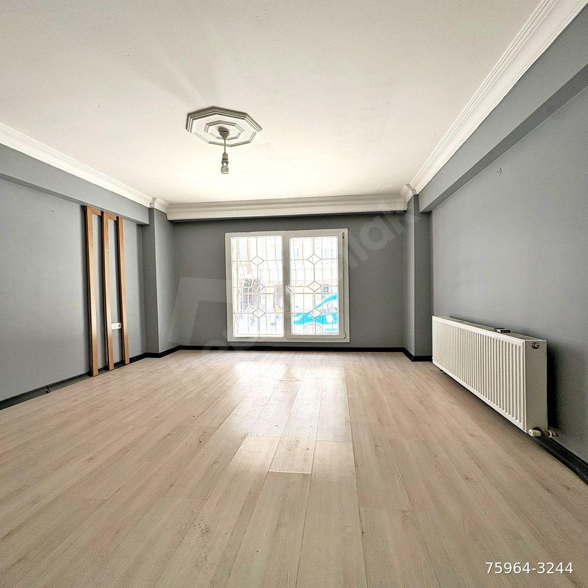 VİLLALARA KOMŞU 1+1 BALKONLU SATILIK FIRSAT DAİRE
