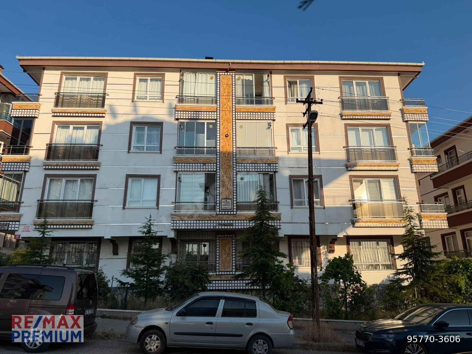 GÜLVEREN MAHALLESİ ASANSÖRLÜ 3+1 MANZARALI FULL YAPILI DAİRE