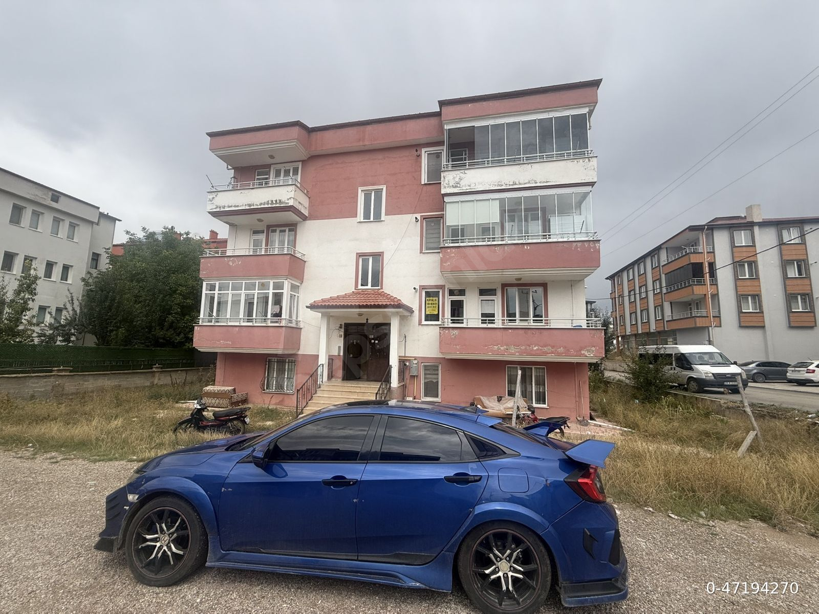 3+1 KİRALIK DAİRE MERKEZİ KONUM ÜST GEÇİT ANAYOL ÜZERİ