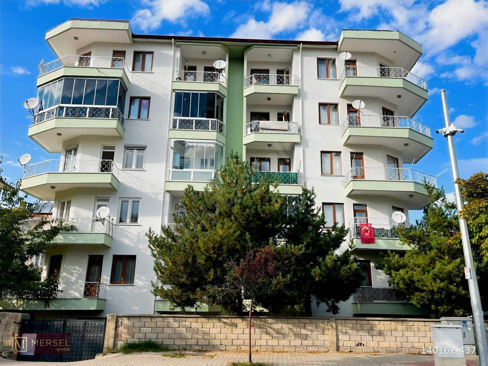 MERSEL EMLAK'tan KAZIM KARABEKİR MAH.KİR.3. KAT ASNS.3+1 DAİRE