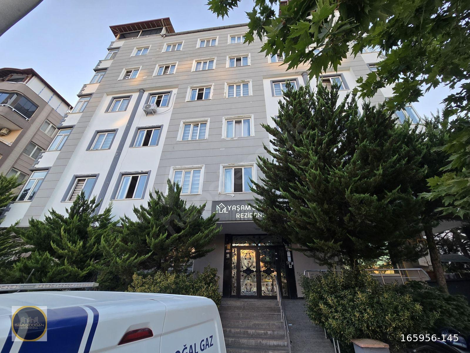 YEDİTEPE DE YÜKSEK KİRA GETİRİLİ LÜX BAKIMLI 1+0 DAİRE