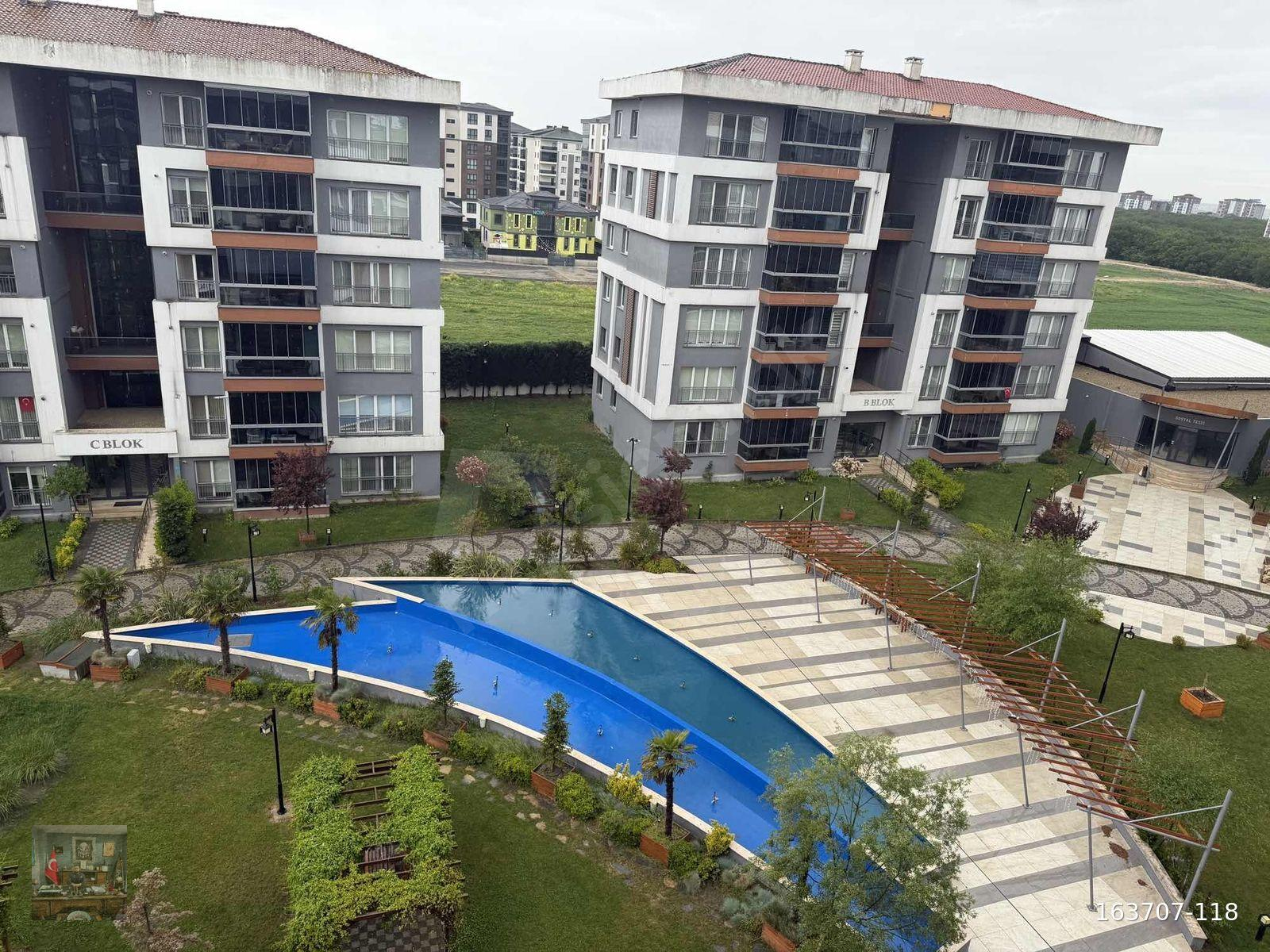 TEPE BÖLGESİNİN EN KALİTELİ SİTESİ TEPE SUİT SATILIK 4+1