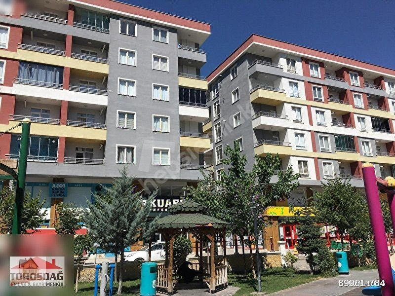 VAN İPEKYOL VALI MİTHAT BEY MAHALLASİ KAMPÜS DURĞIN DA SATILIK EŞYALI 1+1 DAİRE