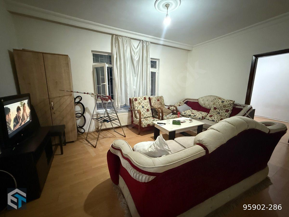 Erdal TOSUN Gayrimenkul mobilya 3+1 giriş katta 31000₺