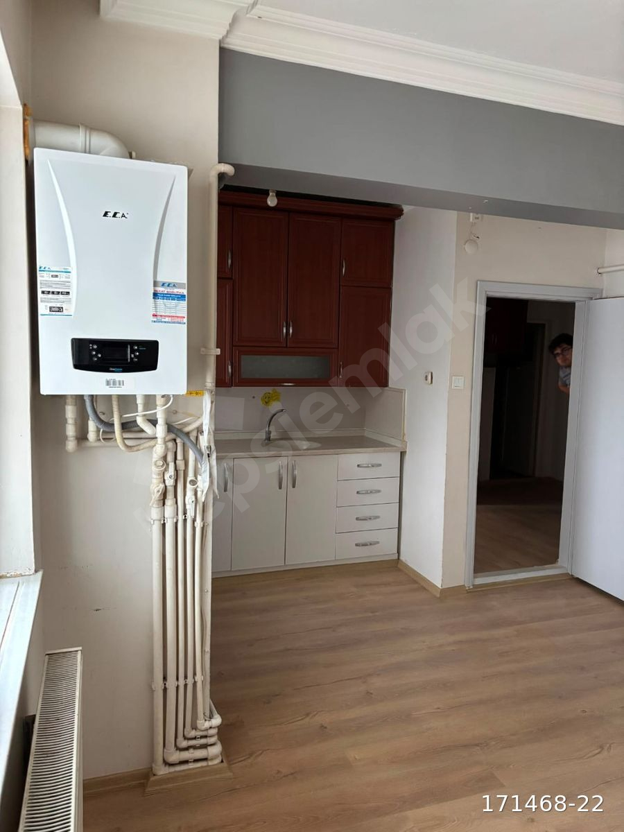 A&B GAYRİMENKUL'DAN PERAKENDE MAH. ARA KAT KİRALIK 2+1 DAİRE