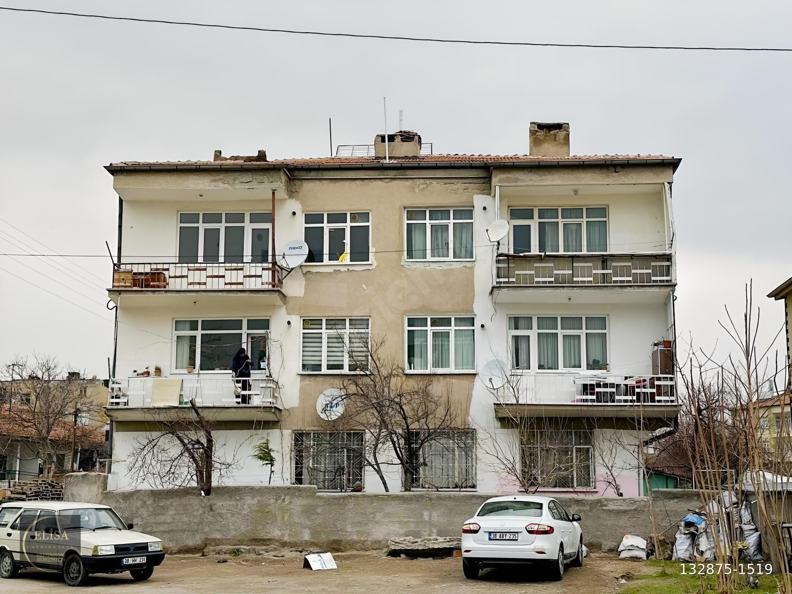UĞUREVLER 'DE KOMBİLİ 3+1 GÜNEY CEPHE KENTSEL DÖNÜŞÜM DAİRE'Sİ