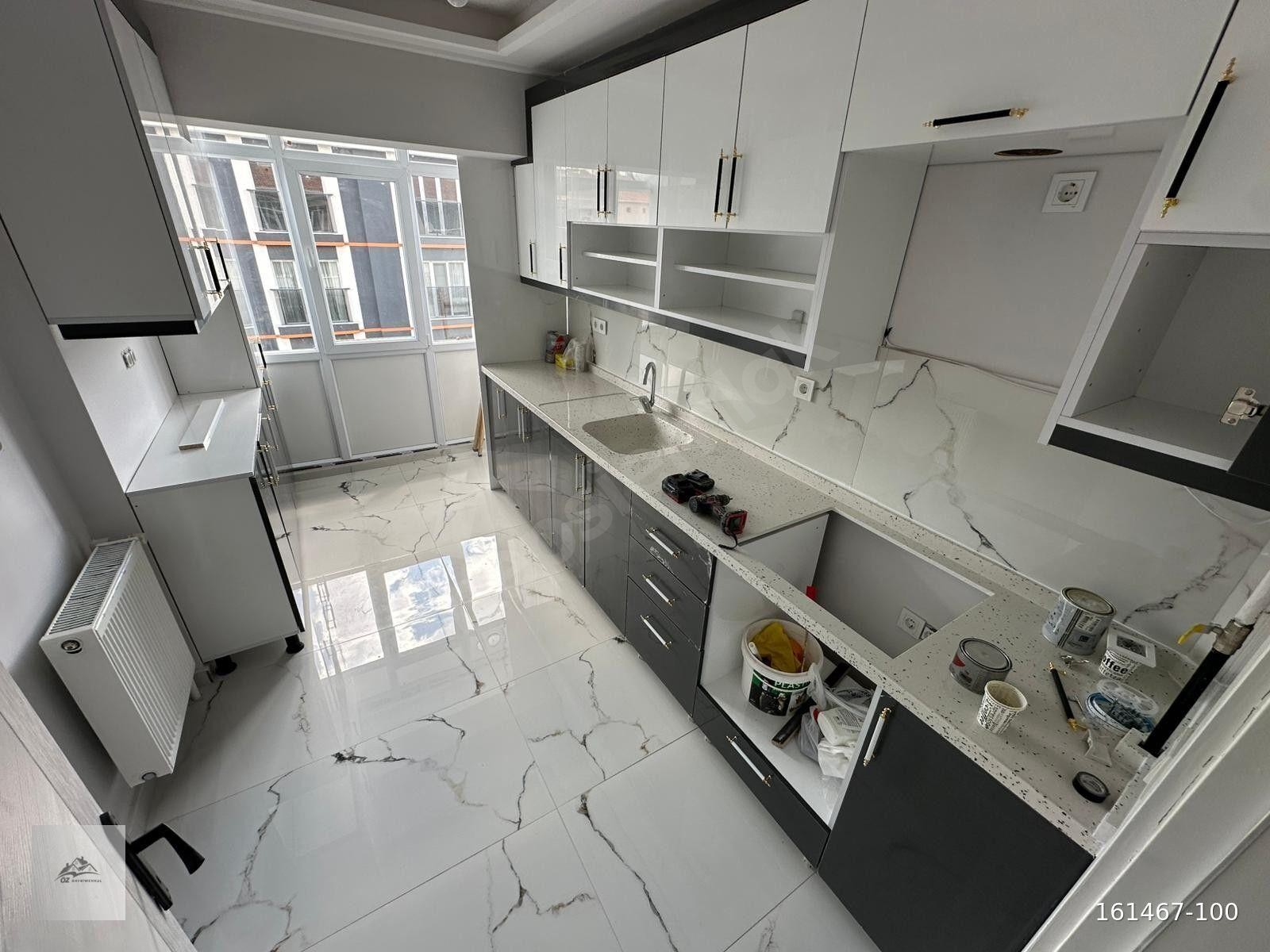 1AKŞEMSETTİN MAH'DE 3+1 FULL YAPILI ÖN CEPHE ULAŞIMA YAKIN DAİRE !!