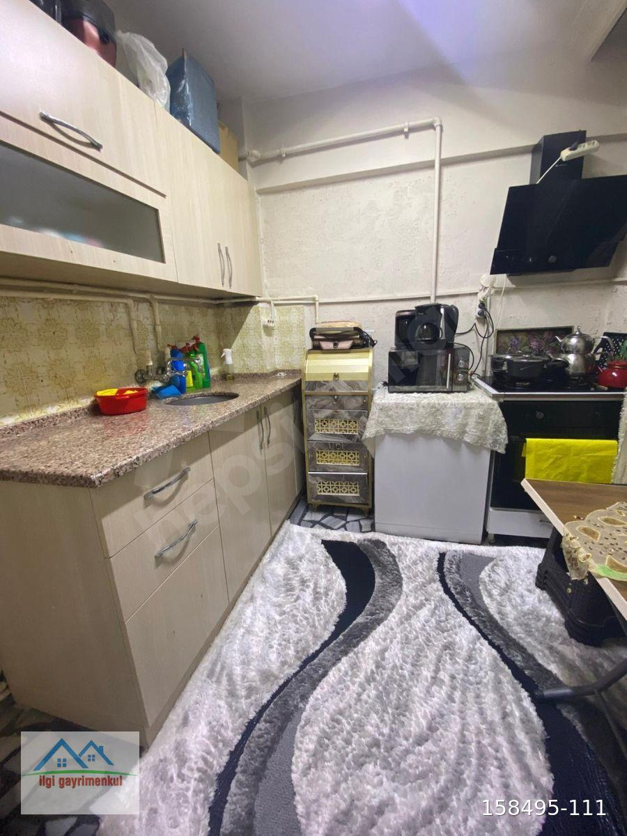 EDİRNE MERKEZ BANKALAR CADDESİNDE SATILIK ARAKAT 2+1 DAİRE