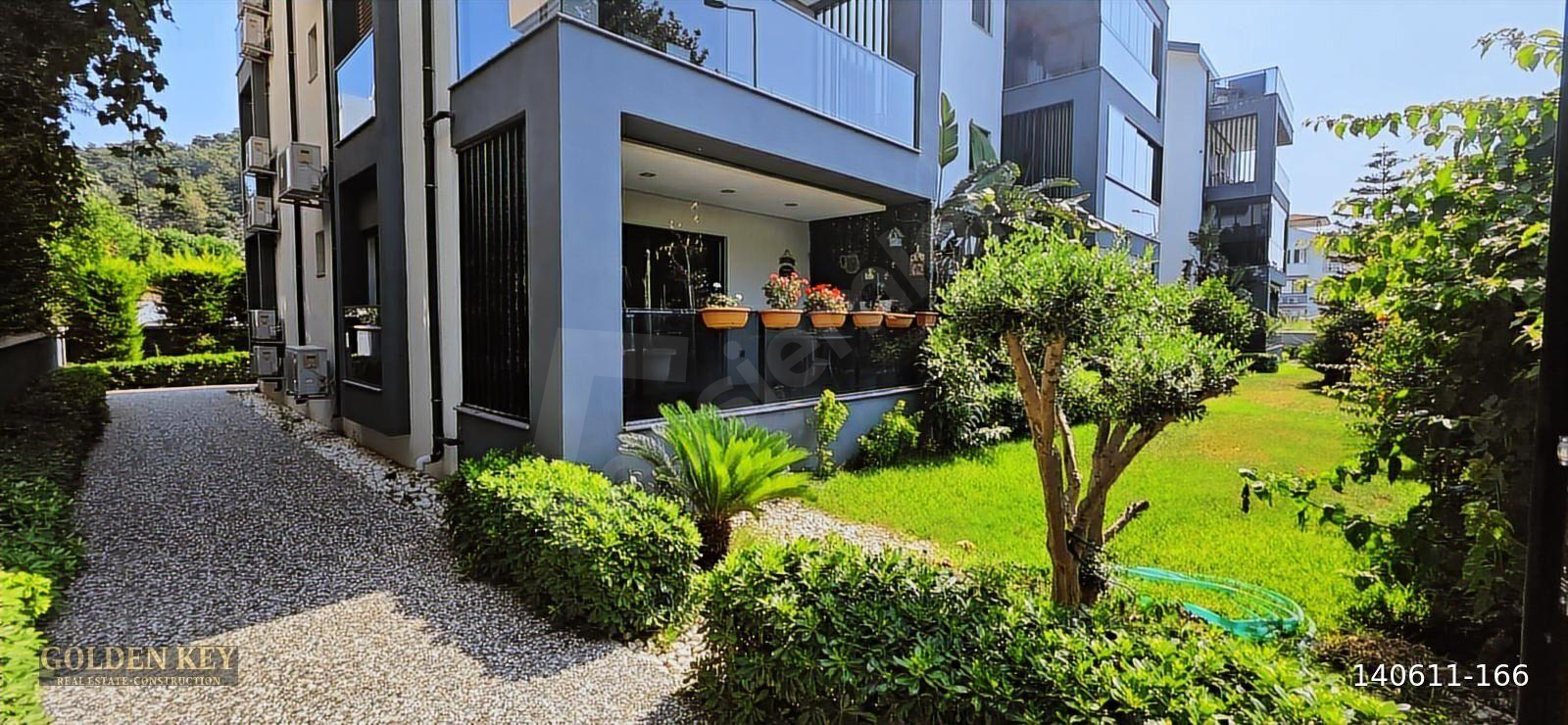 FETHİYE MERKEZ DE SATILIK EŞYALI LÜKS 2+1 DAİRE