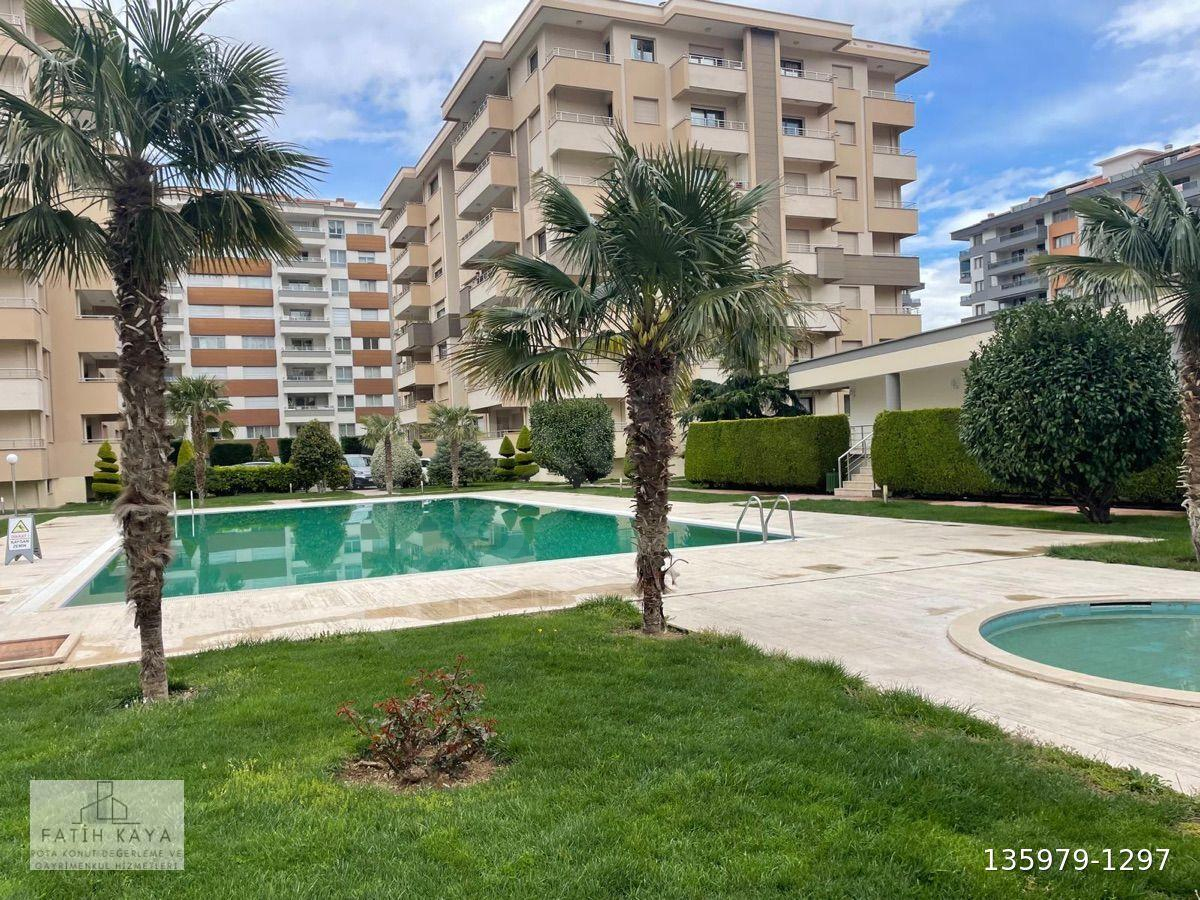 Rota Gayrimenkul’den Şemikler’de Site İçi 3+1Kiralık Daire