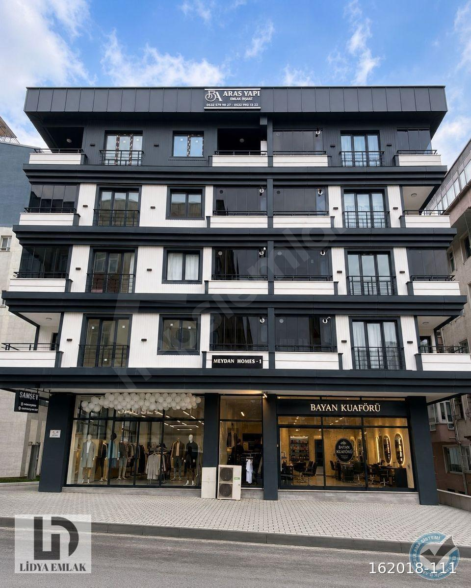 Avcılar Merkez'de Sıfır Dubleks | Metrobüse 3 Dk | 5+2 Otoparklı