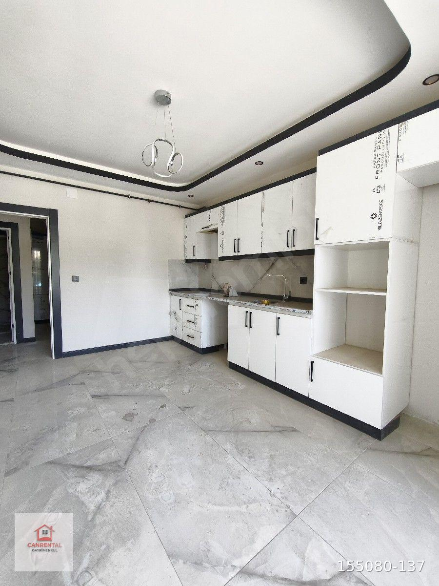 ERCİŞTE KIŞLADA SİTE İÇİNDE SATILIK 3+1 TERASLI DAİRE