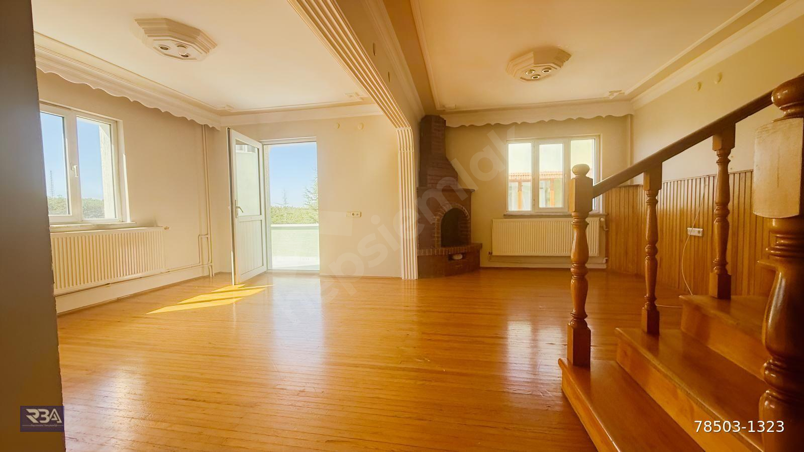 RBA GAYRİMENKULDEN 240 M² GENİŞ KULLANIM ALANLI 5+1 TRİPLEKS