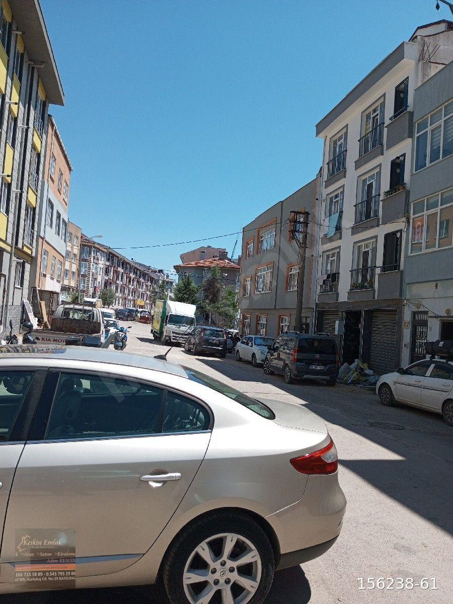 bandırmada geniş asansörlü 1+1