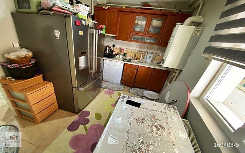 EMK GAYRİMENKUL'DEN MERKEZDE MASRAFSIZ EXTRA DEPOLU 2+1 DAİRE