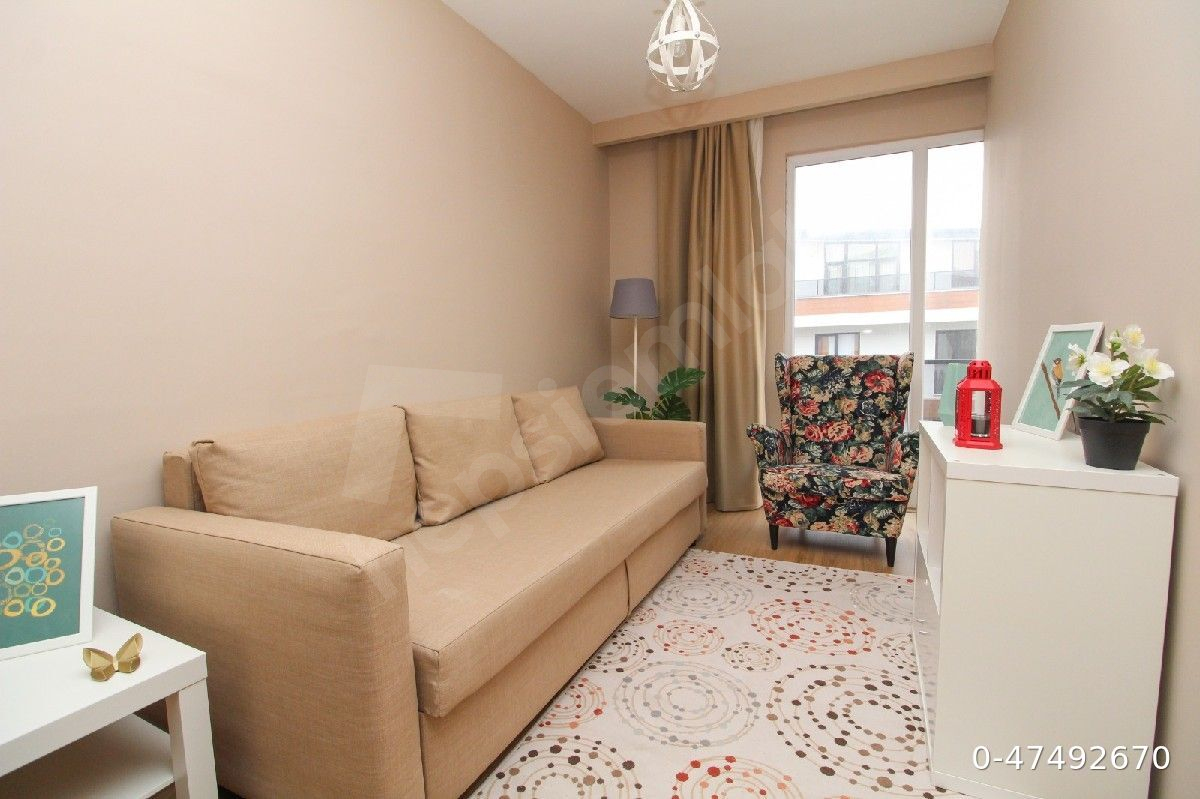 Beytepe Sitesinde Eşyalı ve Balkonlu 1+1 Daire