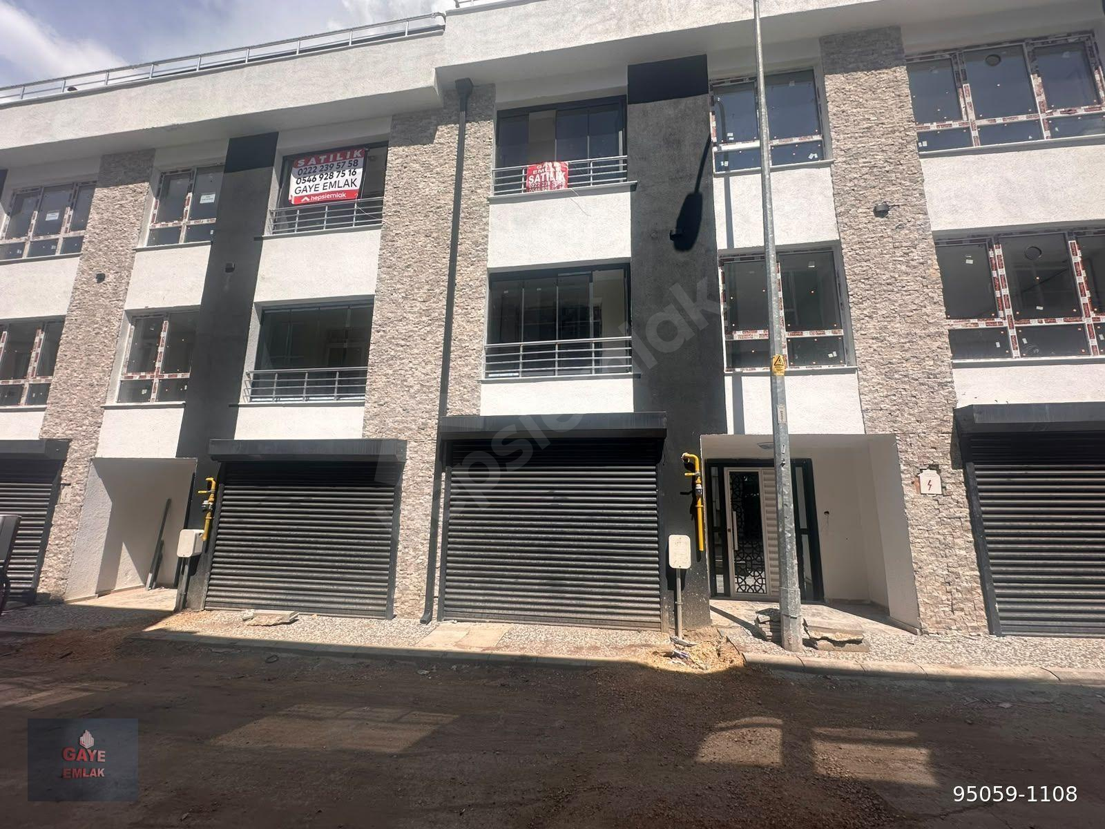 GAYE EMLAKTAN SATILIK 2+0 YENİ YAPIM DAİRE