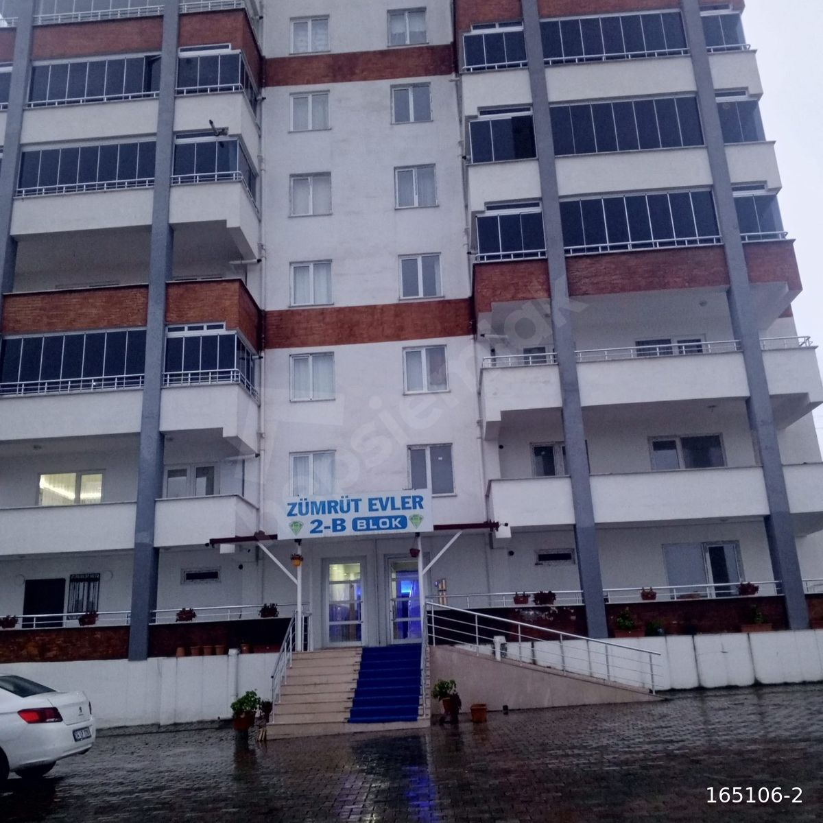 Ordu fatsa kaçmaz emlak evkaf mah 3+1 kat 8 eşyalı kiralık daire