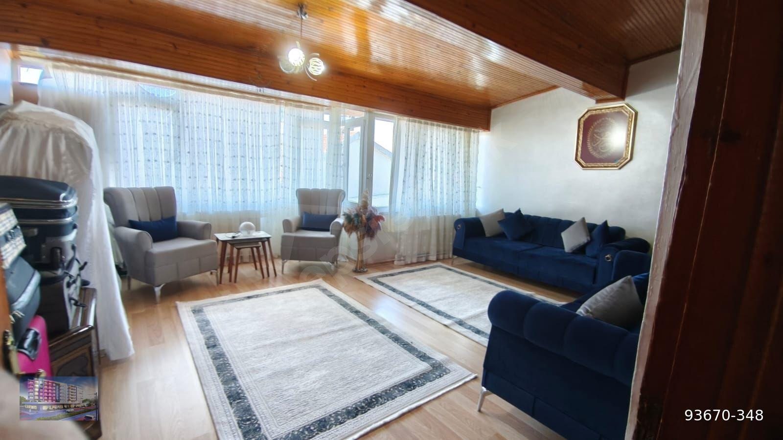 DARICA PİRİ REİS MH'DE TEK BİNA LUX 5+1 TRİPLEX SATILIK DAİRE