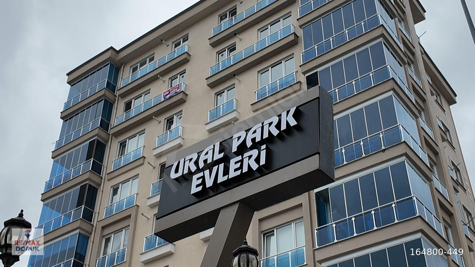 URAL PARK EVLERINDE DENIZ VE BOZTEPE MANZARALI GENIŞ 3+1
