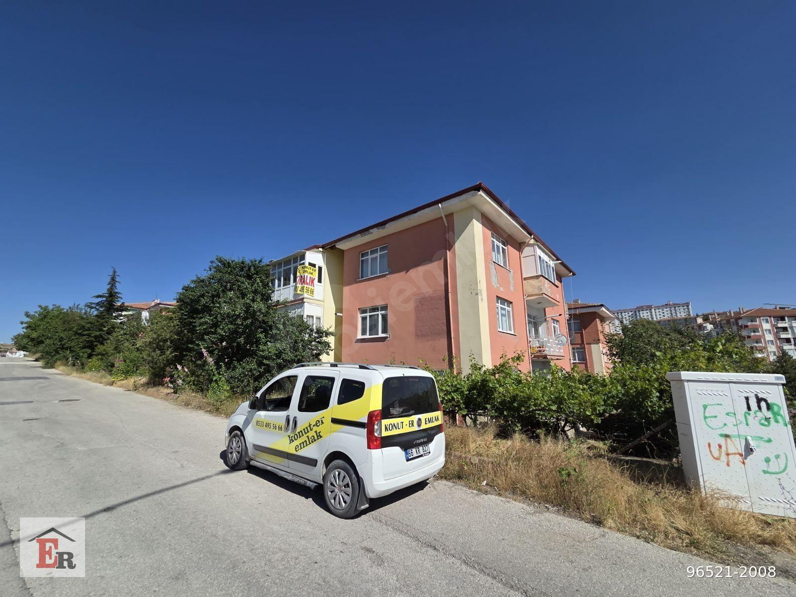 KONUT ER EMLAKTAN MERKEZİ KONUMDA KİRALIK 3+1 EŞYASIZ DAİRE