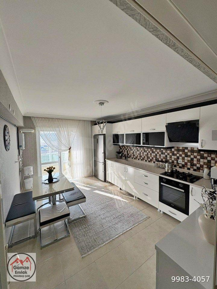 GAMZE EMLAK'TAN YENİÇİMŞİT'TE 165m² CADDE CEPHE 4+1 FULL YAPILI!