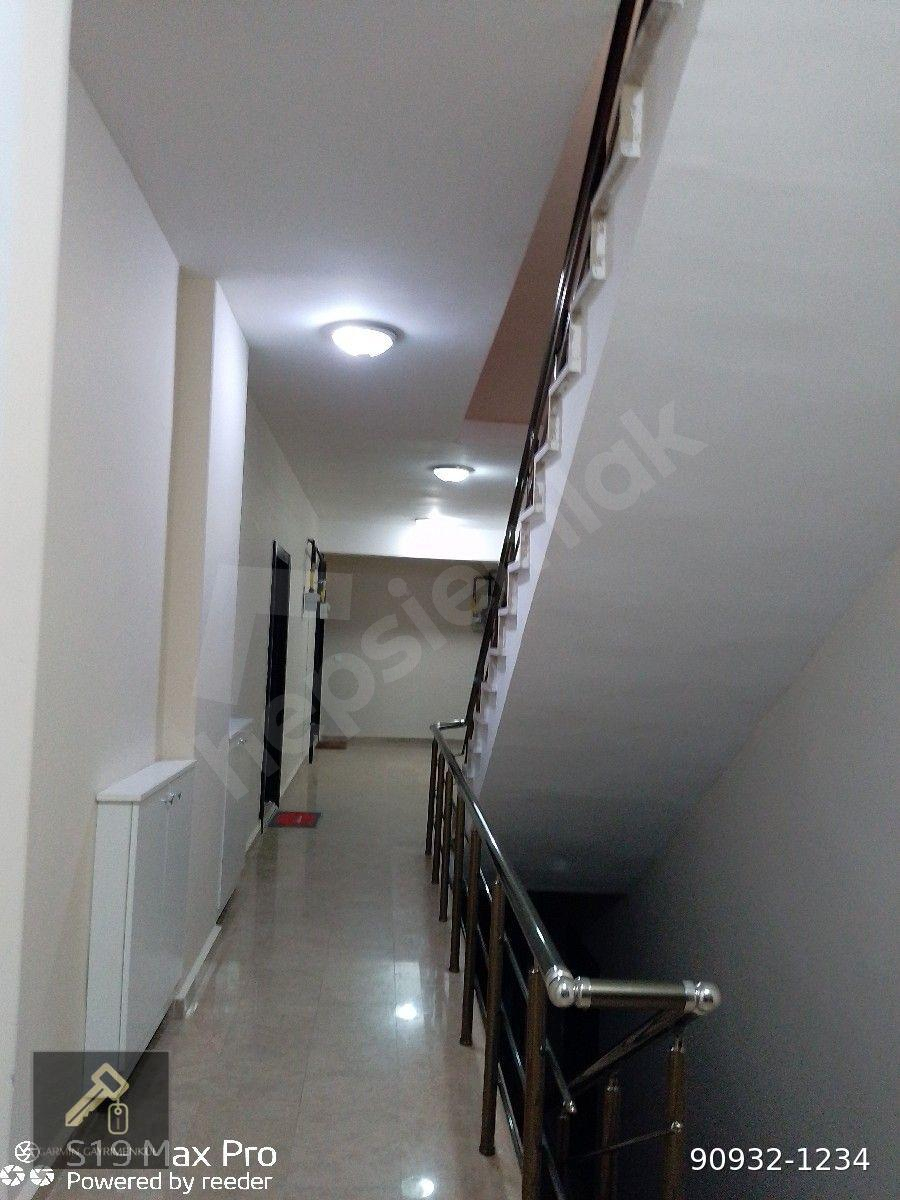 YALOVA ÇINARCIK TEŞVİKİYE PLAJLAR MEVKİİNDE DENİZ MANZARALI DUBLEKS TERAS VE BALKON 3+1 SATILIK