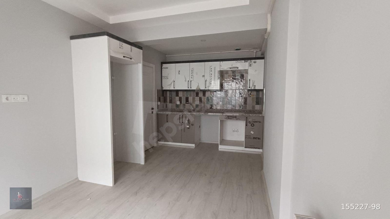 Acısu caddesi kiralık 1+1 daire !!