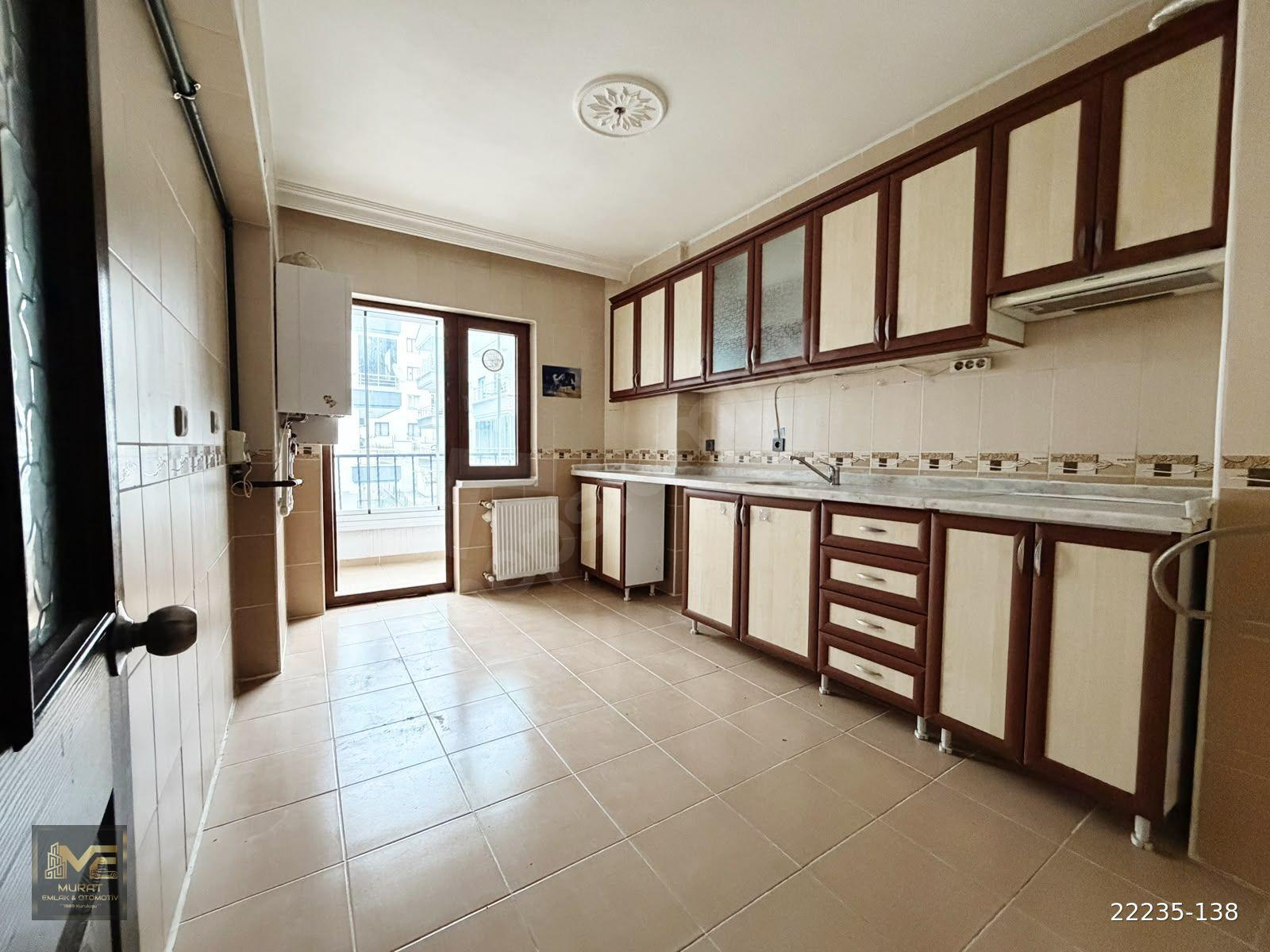 Keçiören Karakaya'da Geniş 1. Katta 3+1 Kiralık Daire