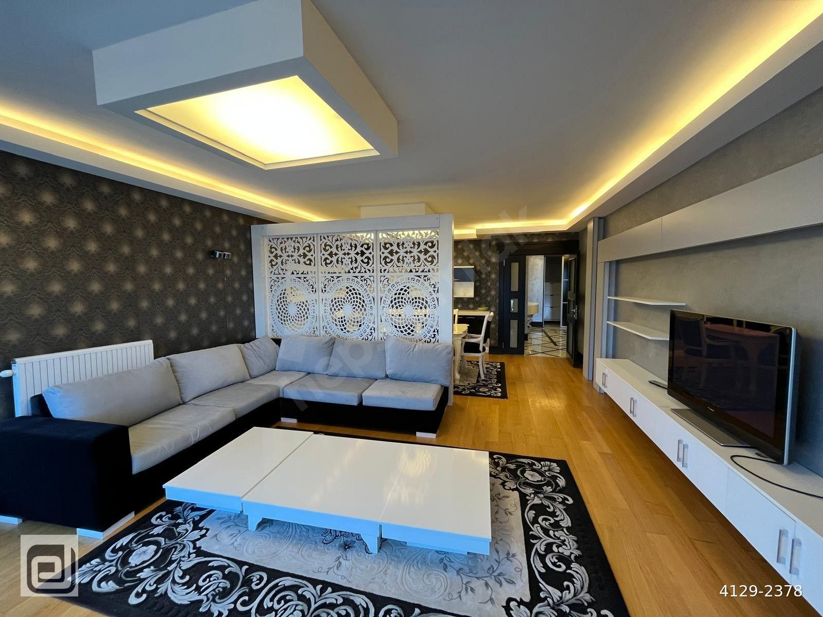 ÇANKAYA PARK VADİ SİTESİ FULL MOBİLYALI 200 M2 LÜX DAİRE