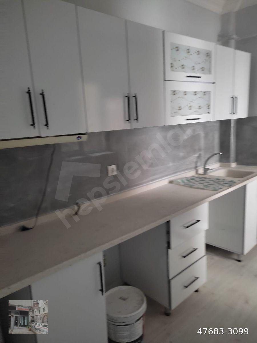 GÖRDÜK CAD 2+1 YÜKSEK GİRİŞ YAPILI DAİRE