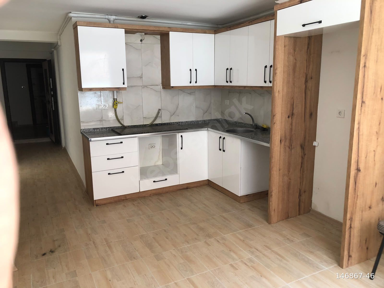 KİRALIK EŞYASIZ 1+1 DAİRE