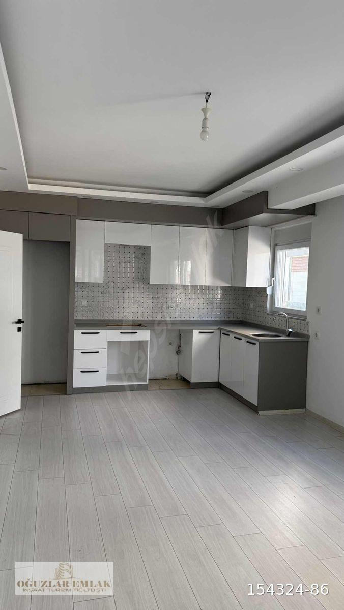 OĞUZLAR EMLAK'TAN ANTALYA DEMRE MERKEZDE KİRALIK 2+1 DAİRE