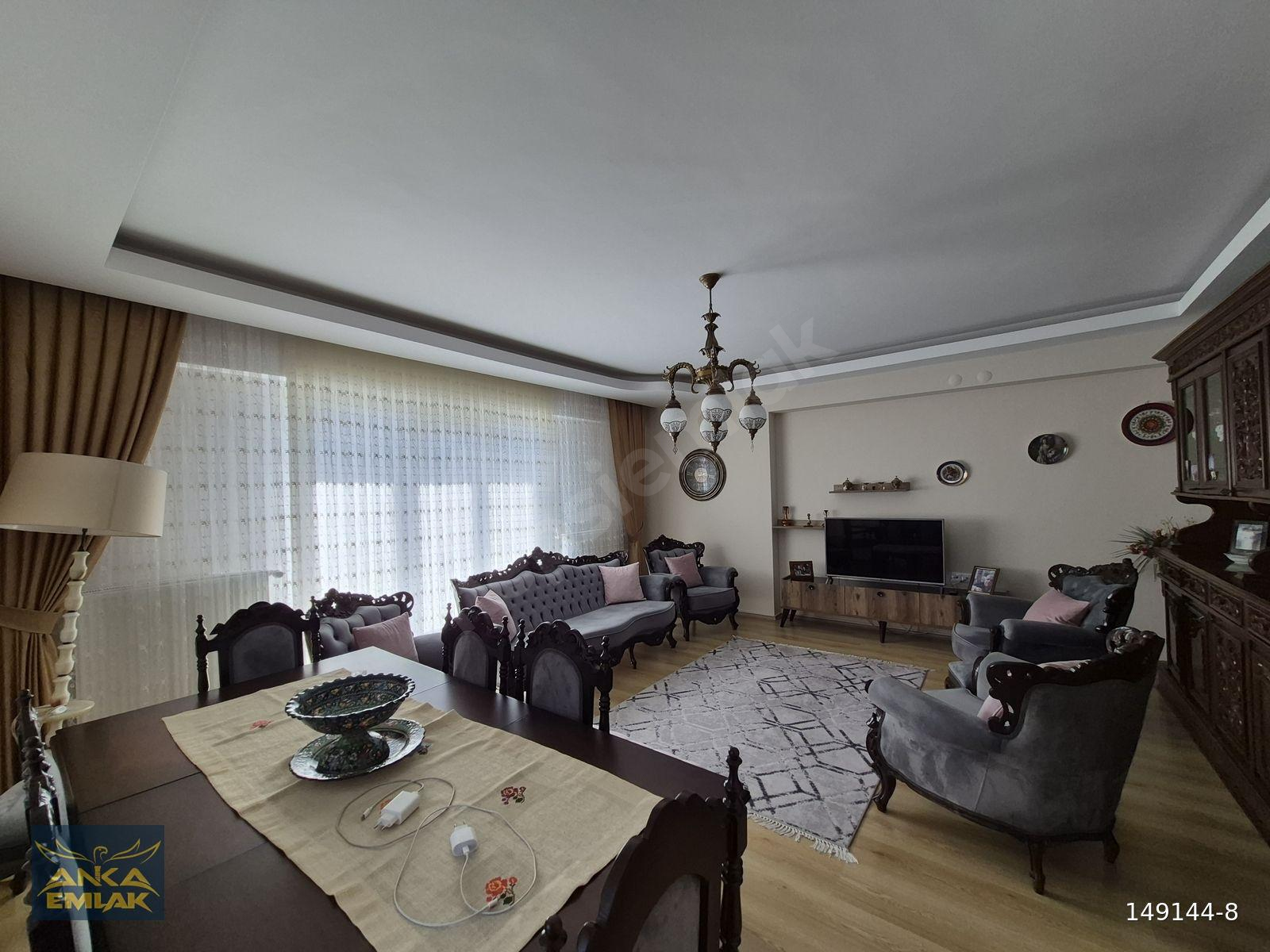 MEDİKALPARK'IN 2 ÜST SOKAĞINDA 3+1