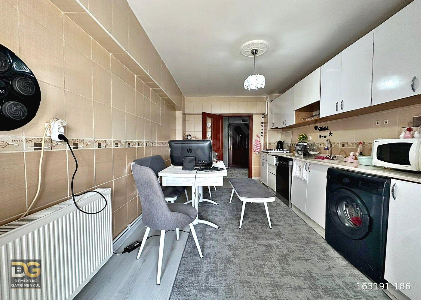 HİSAR MAH 3+1 ARA KAT KREDİYE UYGUN 130M2 DEMİRDAĞ GAYRİMENKUL