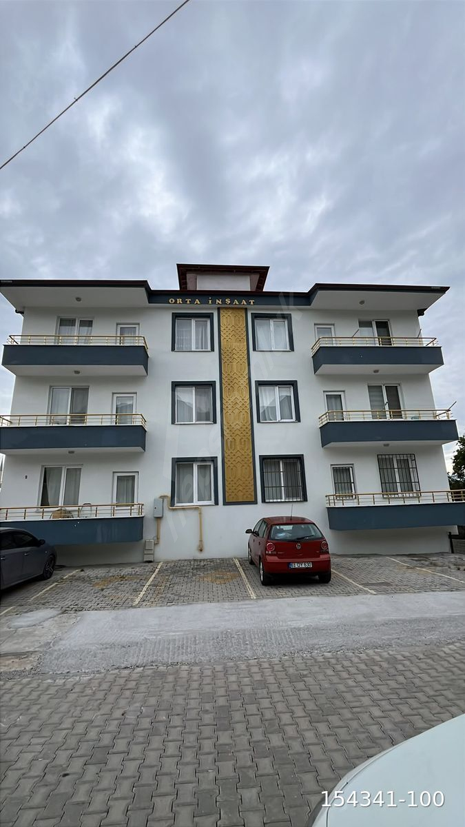 KARGI BAHÇELİEVLER MAHALLESİNDE SATILIK 2+0 DAİRE