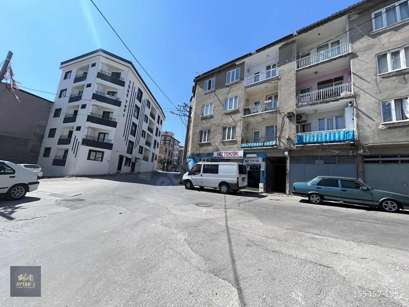 ALTIEYLÜL DİNKÇİLERDE KREDİYE UYGUN-KİRACILI 2+1 SATILIK DAİRE