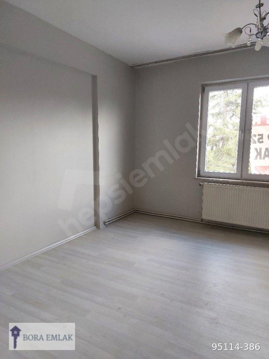 SELÇUKLU BİNKONUTLAR MH CADDE UZERI TRANVAYA 200 MT OTOGARA 700 MT KIRALIK 3+1 DAİRE